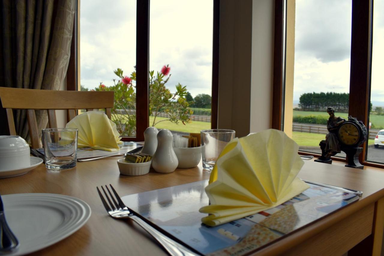 The Meadows B&B Moville Bagian luar foto