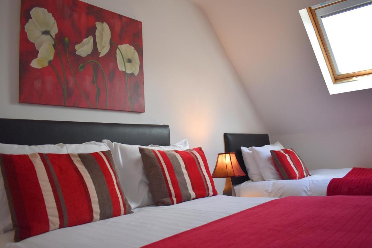 The Meadows B&B Moville Bagian luar foto