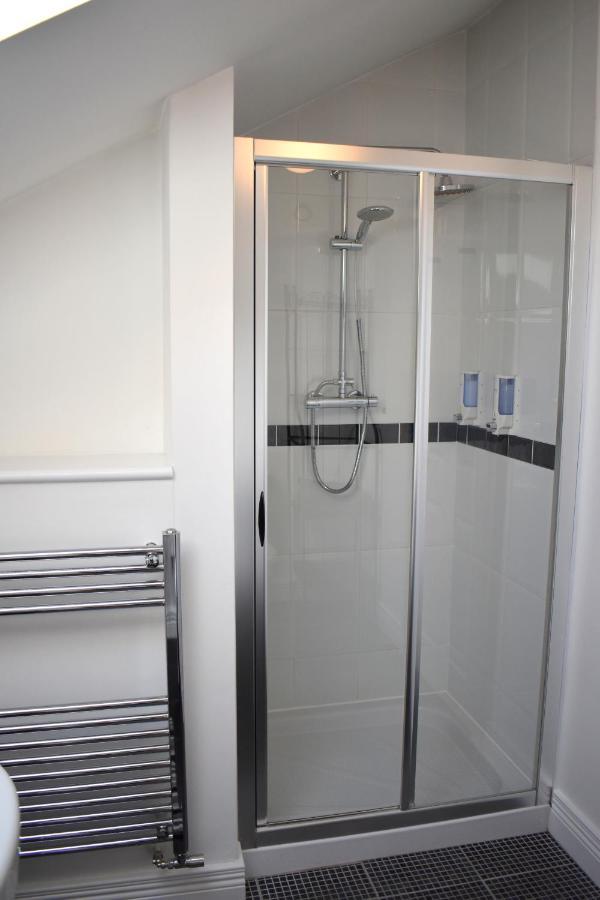 The Meadows B&B Moville Bagian luar foto