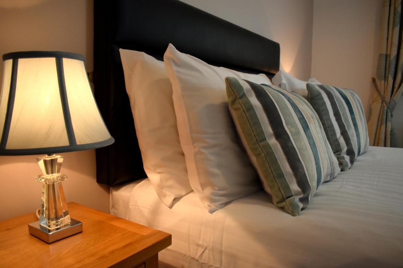 The Meadows B&B Moville Bagian luar foto