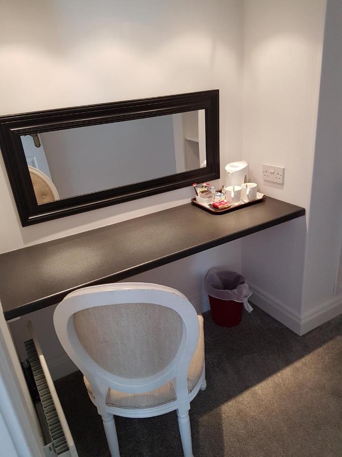 The Meadows B&B Moville Bagian luar foto